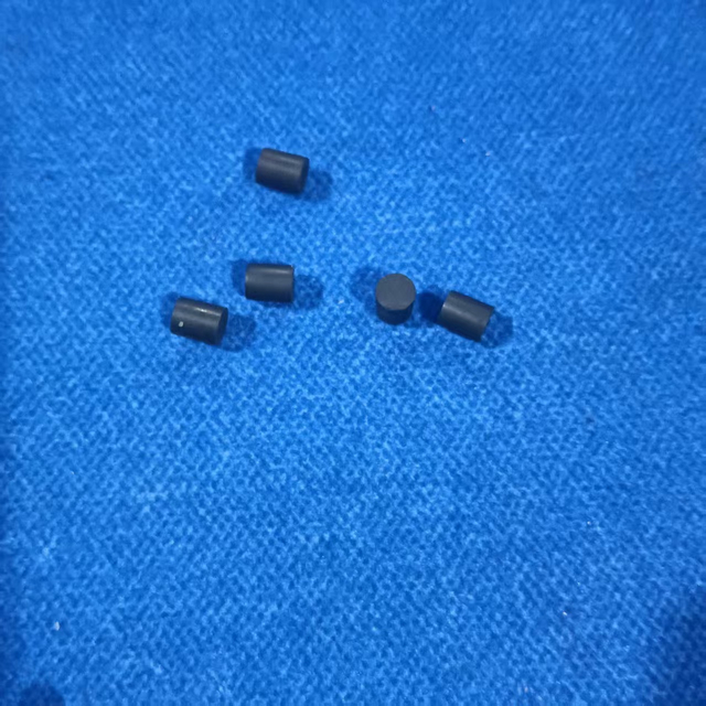 Pressure-bearing components Compatible with Krones Beverage Lines