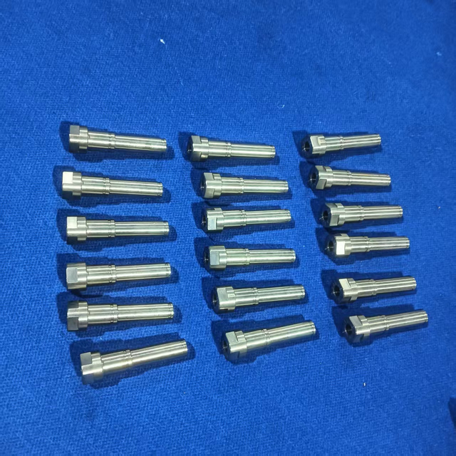 dowel Compatible with Krones Beverage Lines