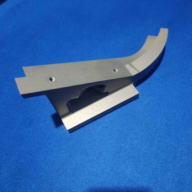 Large guide rail compatible spare parts for sidel machinery